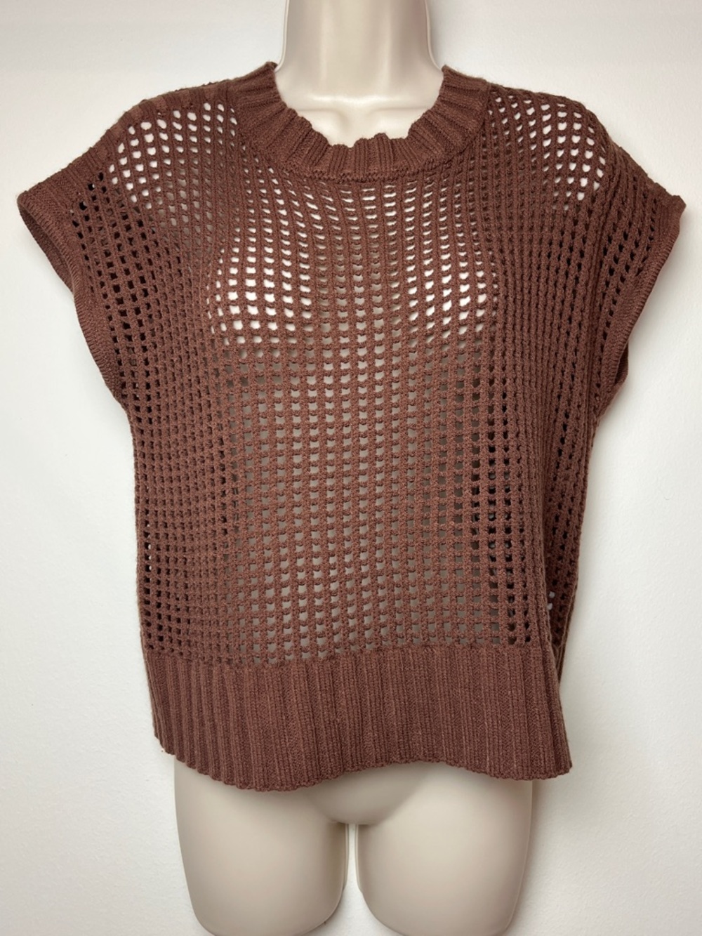 Open-Knit Crochet Sleeveless Sweater Boho Relaxed Beach Brown Top Layer Small